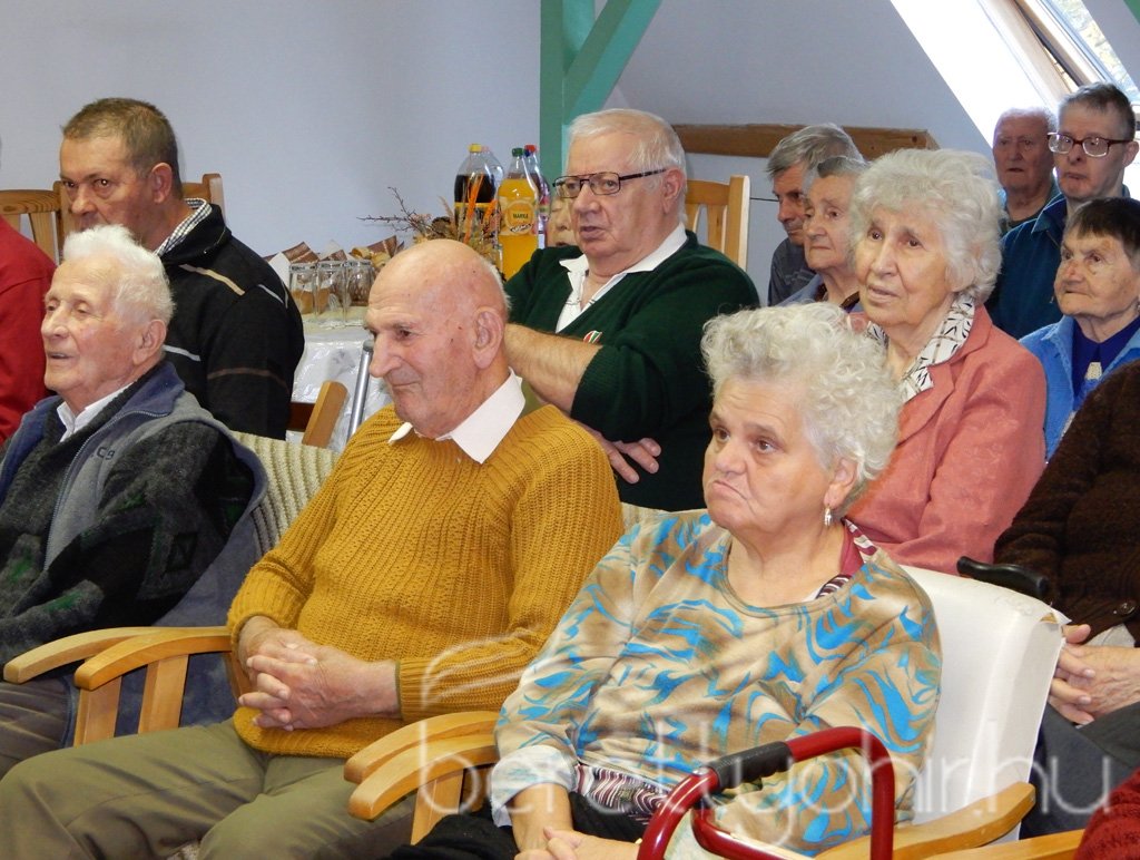 A szépkorúakat köszöntötték 17